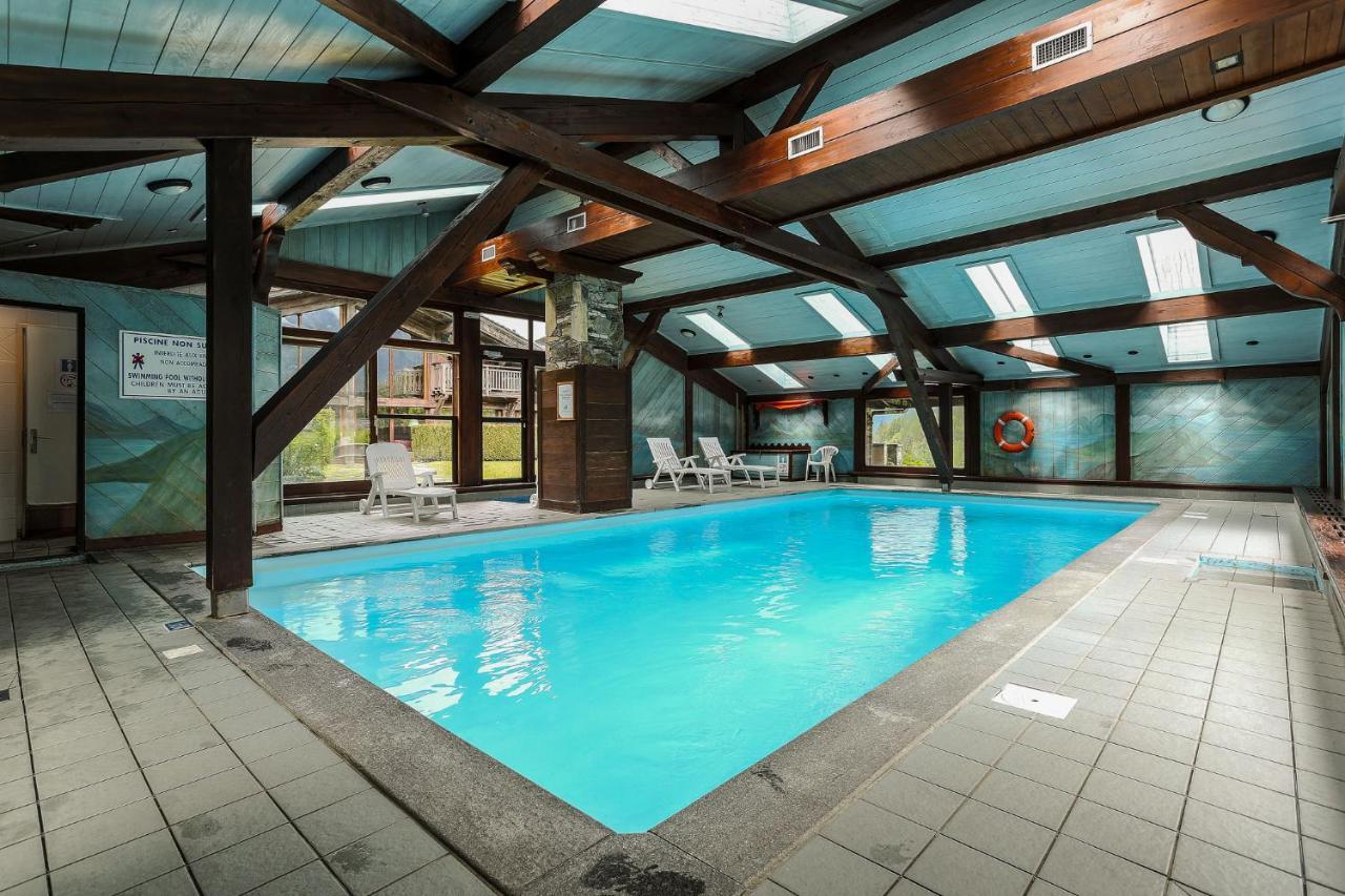 Chalet Blackbushe - Traditional Chalet - Alpes Travel - Sleeps 4-6 ليز أوش المظهر الخارجي الصورة