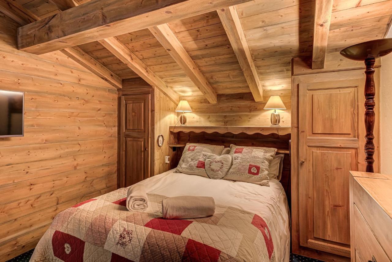 Chalet Blackbushe - Traditional Chalet - Alpes Travel - Sleeps 4-6 ليز أوش المظهر الخارجي الصورة